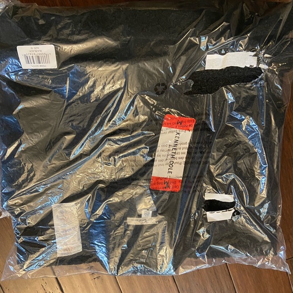 New Kenneth Cole Ladies' Boucle Wrap Coat - Picture 8 of 12